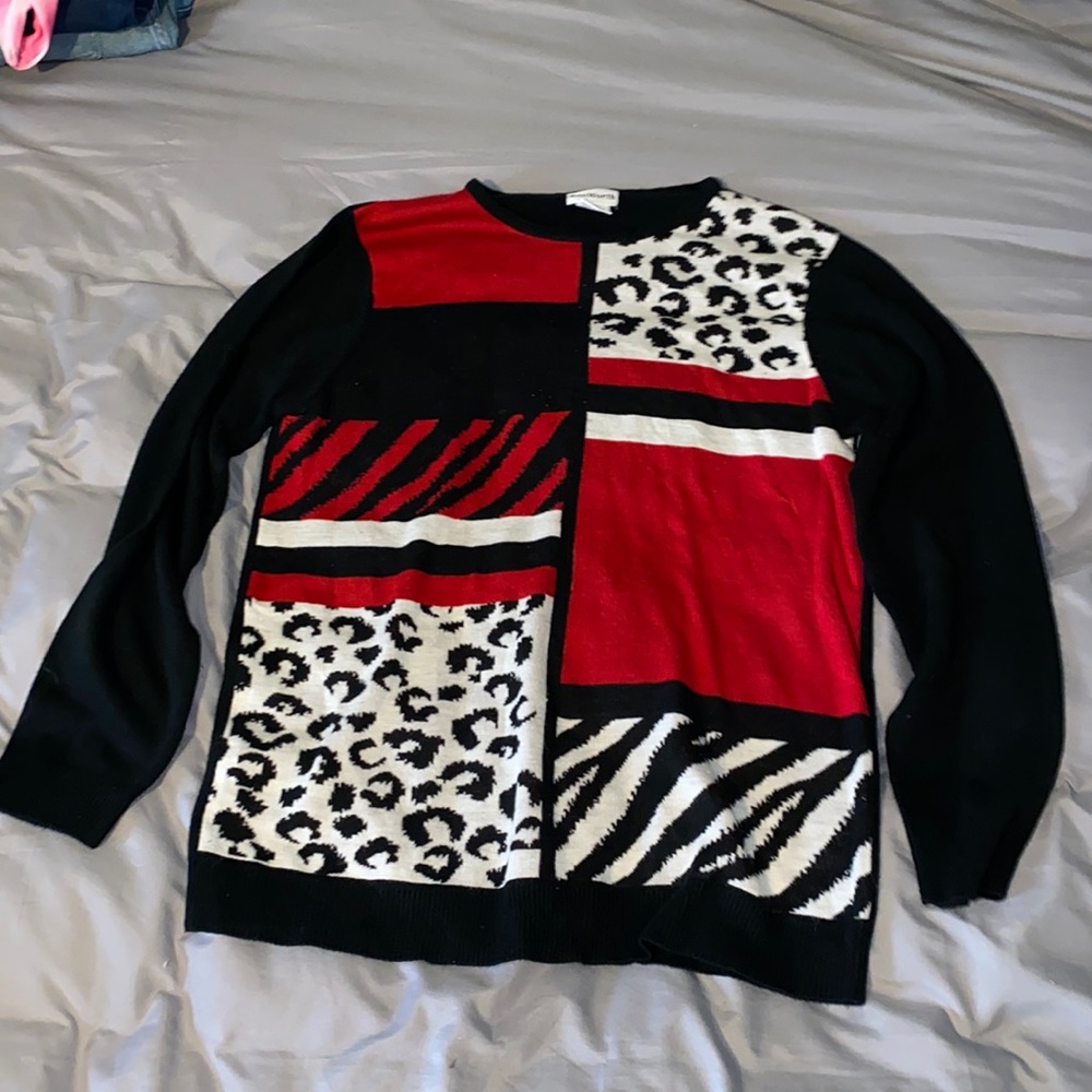Printed sweater